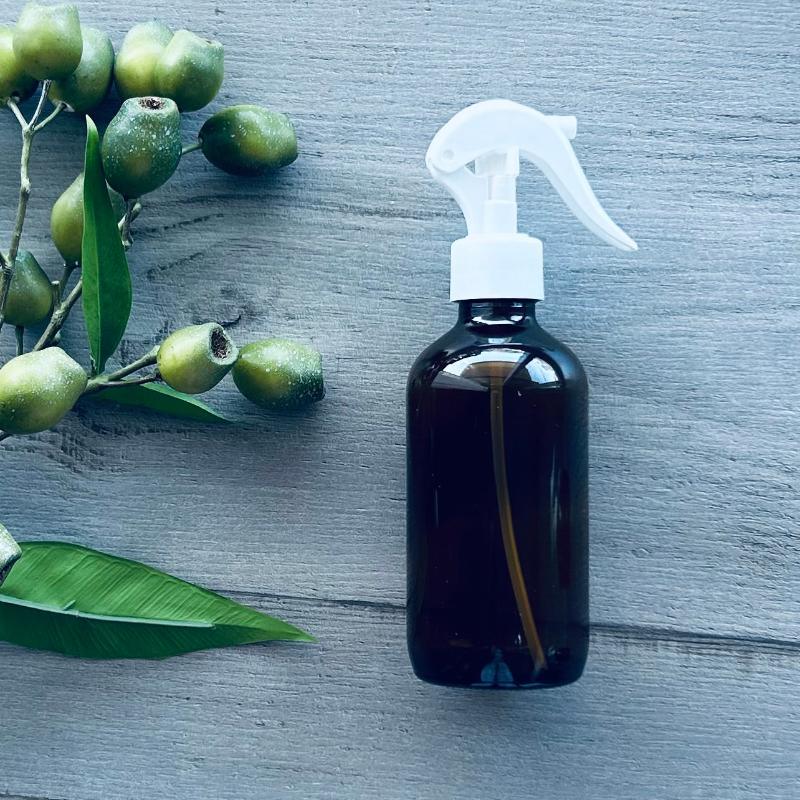 240ml glass amber bottle with white mister trigger