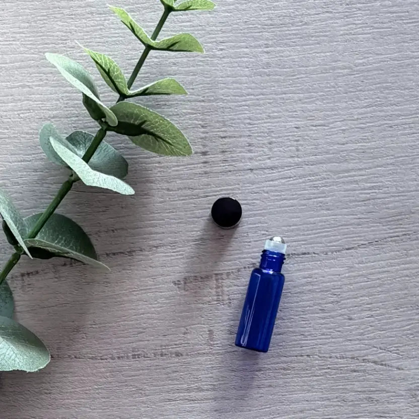 5ml Blue Thin Glass Roller Bottle with Black Lid 12 Pack lid off