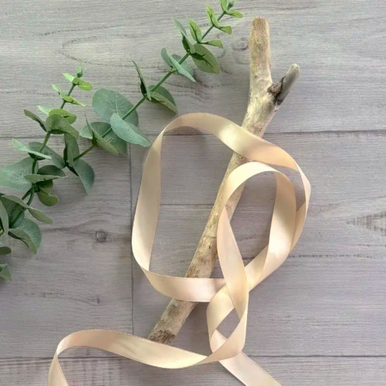 Satin Ribbon Deluxe Double Faced 25mm x 25mt - Champagne