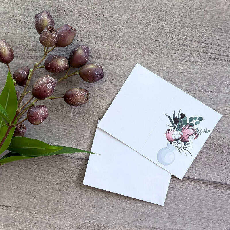 gift card pack 25 native vase and envelope