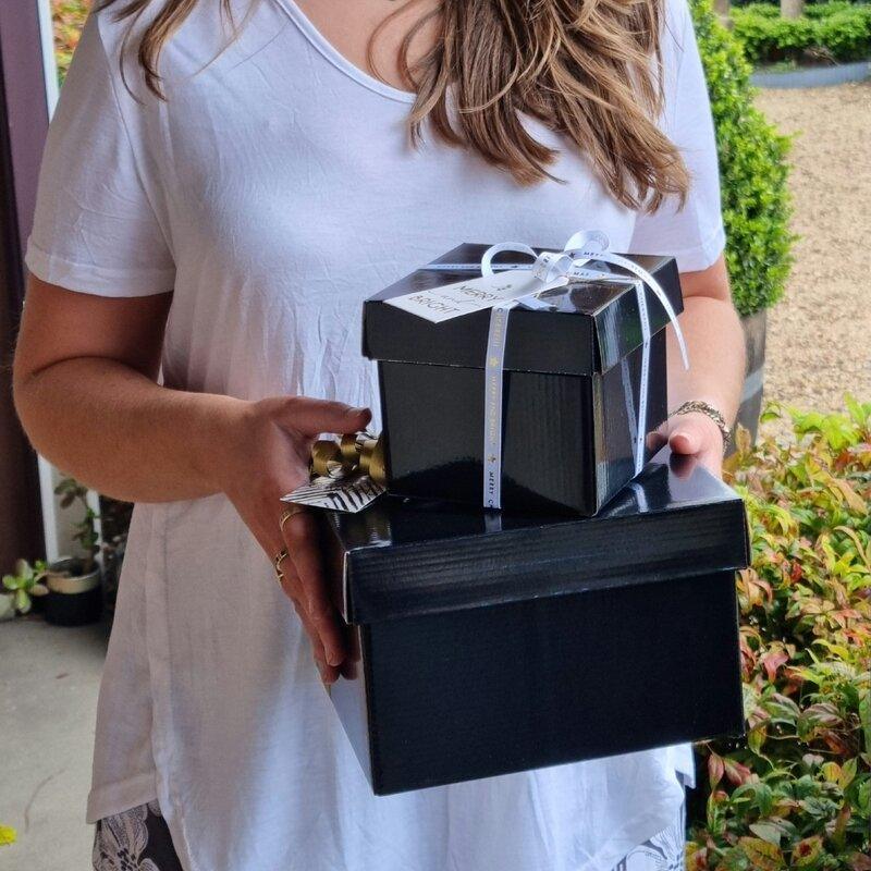 Large Gift Box with Lid - Black - centaur packaging