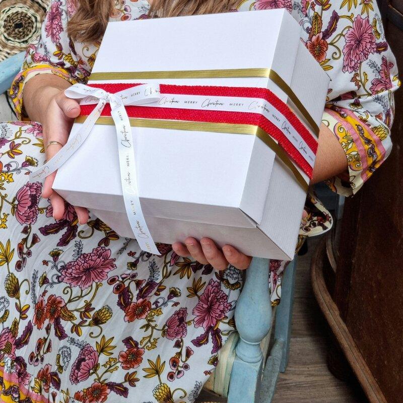 Large Gift Box with Lid - White - centaur packaging