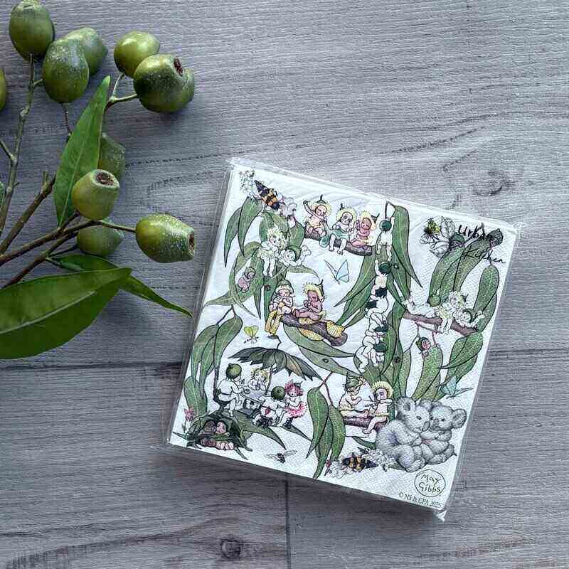 napkins with nature-themed design - centaur packaging