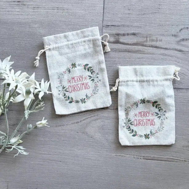 Christmas Canvas Pouch - Merry Christmas Wreath