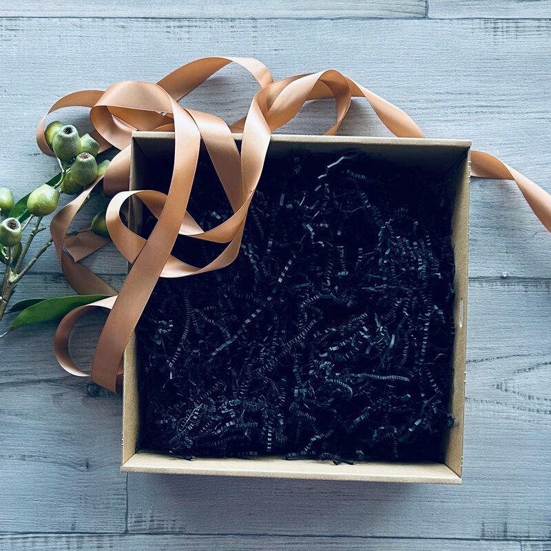 Paper Shred Crinkle Black - 1kg - centaur packaging