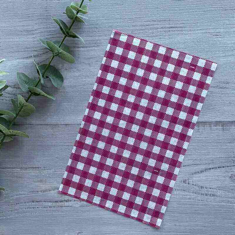 RED & WHITE GINGHAM CHECK GREASEPROOF PAPER 190MM X 310MM 200PK