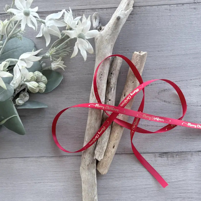 Satin Ribbon Christmas Star - Red & gold merry Christmas