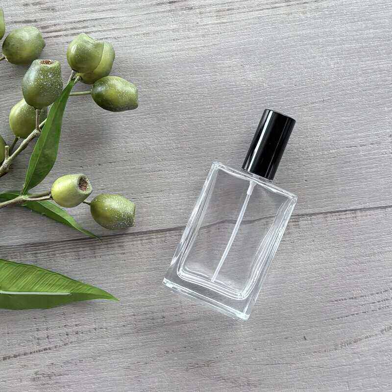 100ml Square Glass Bottle with Black Perfume Mister