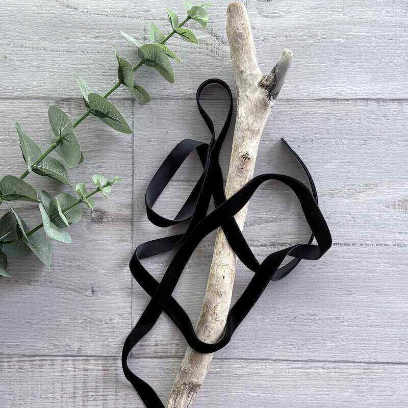 Premium Plush Velvet Ribbon Black 15mm x 20mt