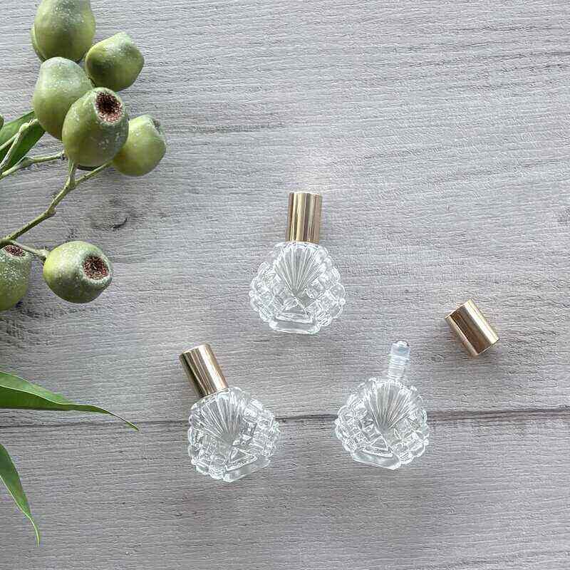 15ml Dahlia Glass Roller Bottle with Gold Lid