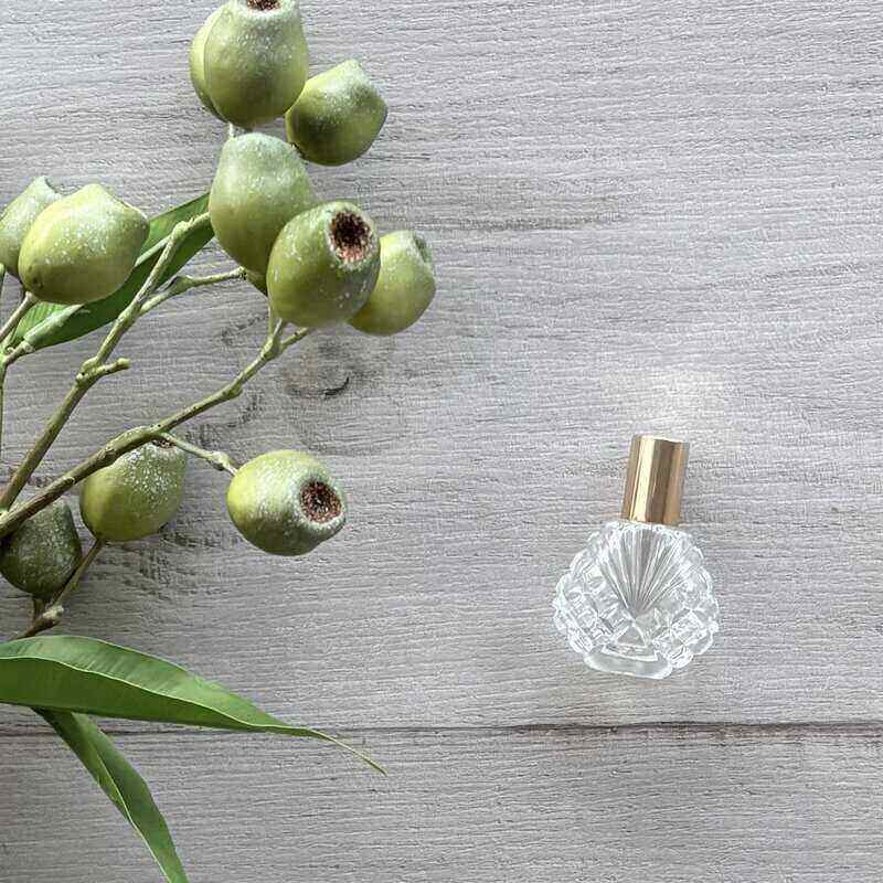15ml Dahlia Glass Roller Bottle with Gold Lid