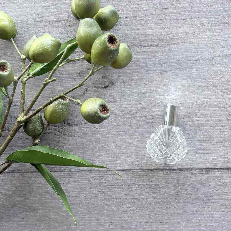 15ml Dahlia Glass Roller Bottle with Silver Lid