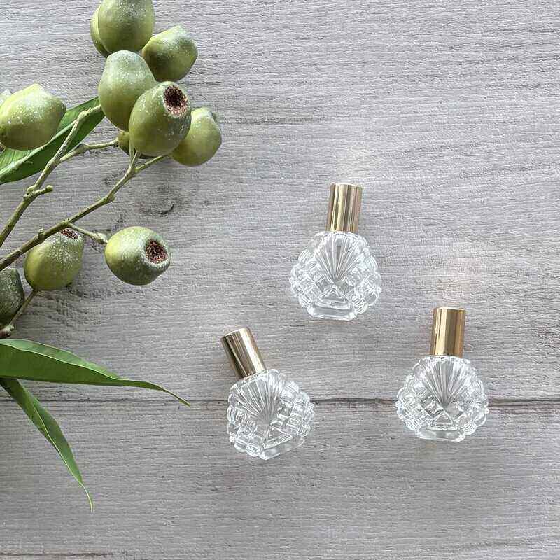 15ml Dahlia Glass Roller Bottle with Gold Lid
