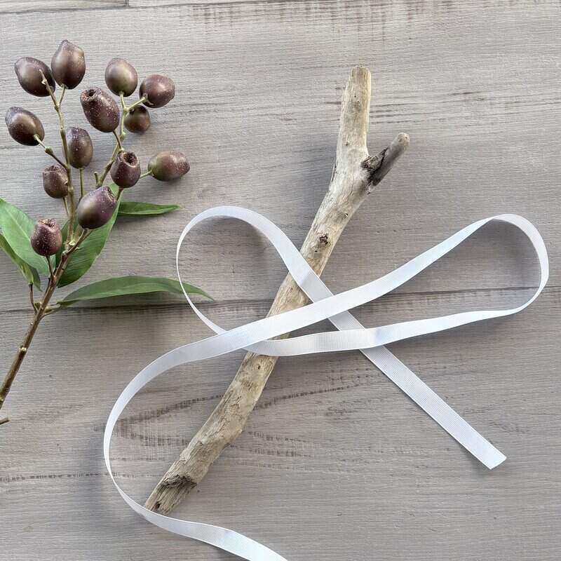 Ribbon Plain Grosgrain 15mm x 30m - White