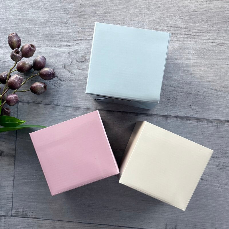 matt sage green, pink & ecru cardboard posie box 13cm x 13cm x 12m collection