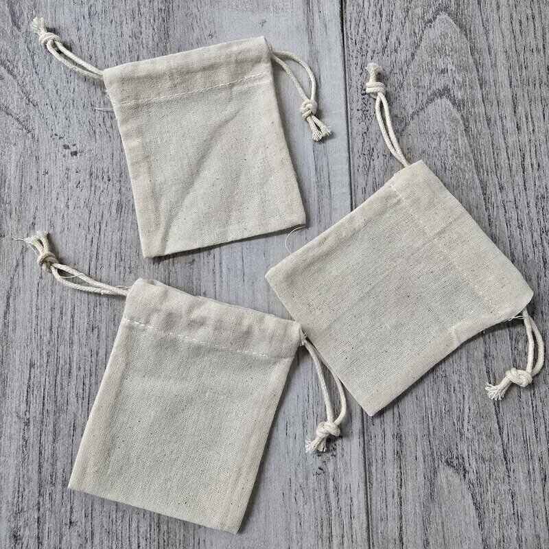 tiny drawstring calico bag x 3