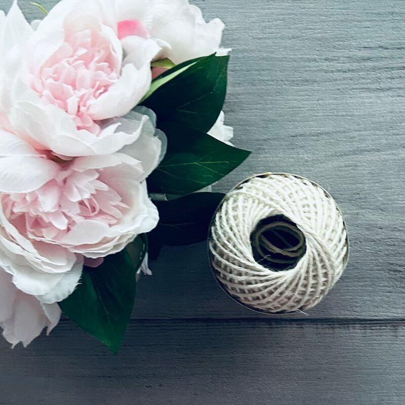 Twine Ball Nutscene 40mtr - White - centaur packaging