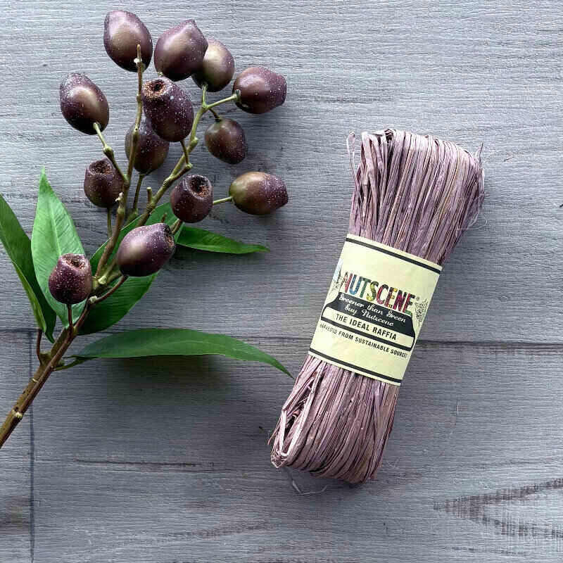 Raffia for natural weaving 