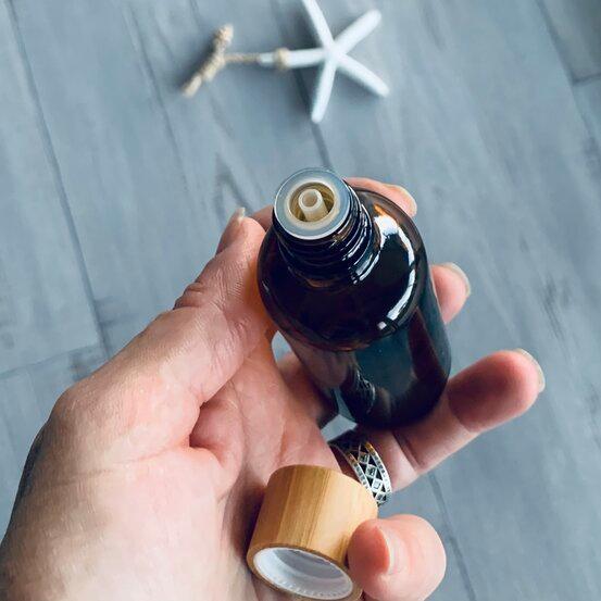 20ml Amber Glass Bottle with Bamboo Lid and Dripolator - centaur packaging