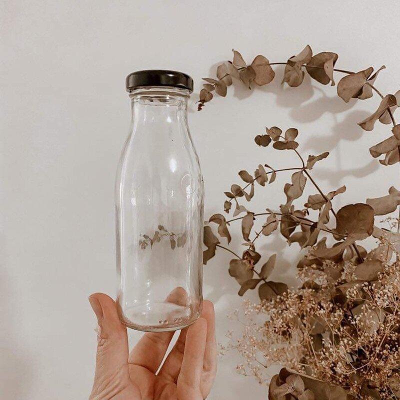 250ml Glass Milk Bottle Black Lid - centaur packaging