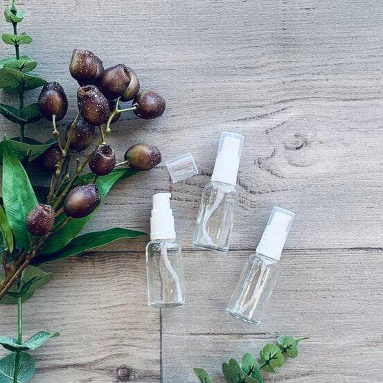 30ml Clear Glass Bottle with White Serum Pump - centaur packaging