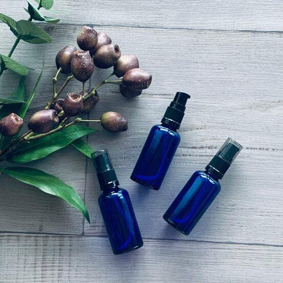 20ml Cobalt Blue Glass Bottle with Black Serum Pump  - centaur packaging