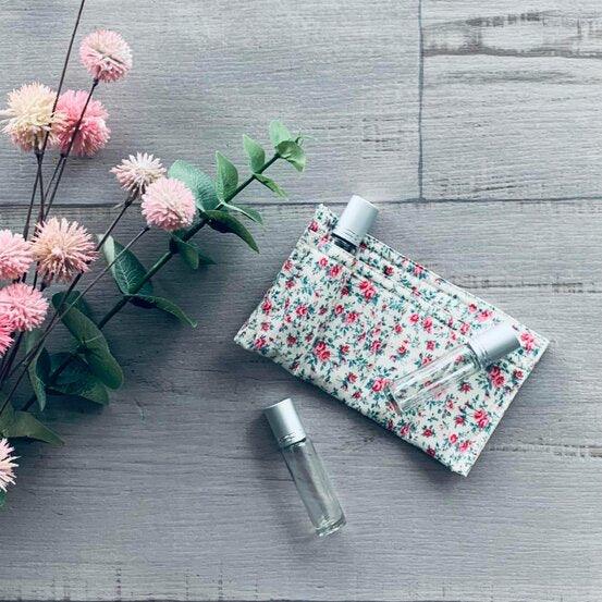 Handbag Roller Pouch - Dainty Rose - centaur packaging