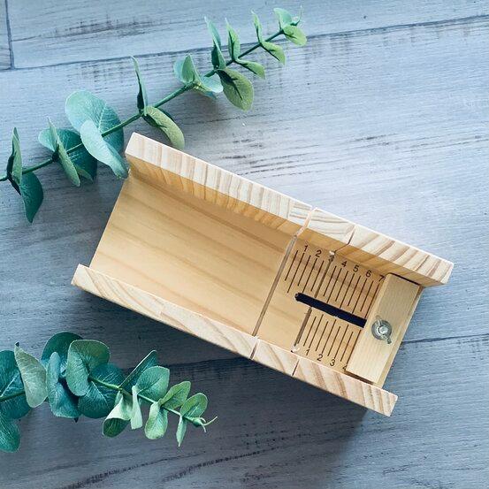 Soap Cutter with 2 Blades - centaur packaging